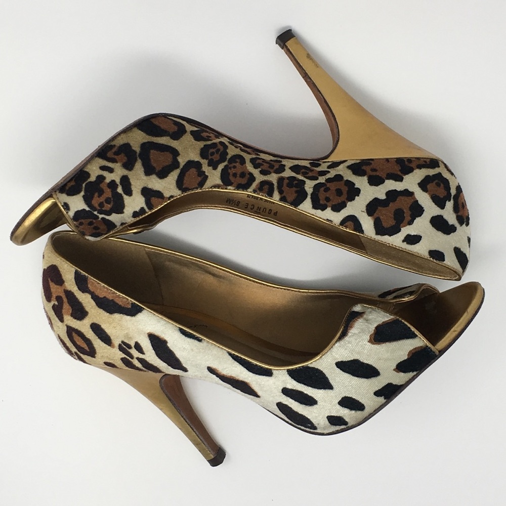 CARLOS SANTANA Leopard & Gold Heels